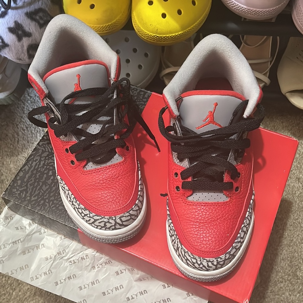 Jordan - Picture 3 of 3